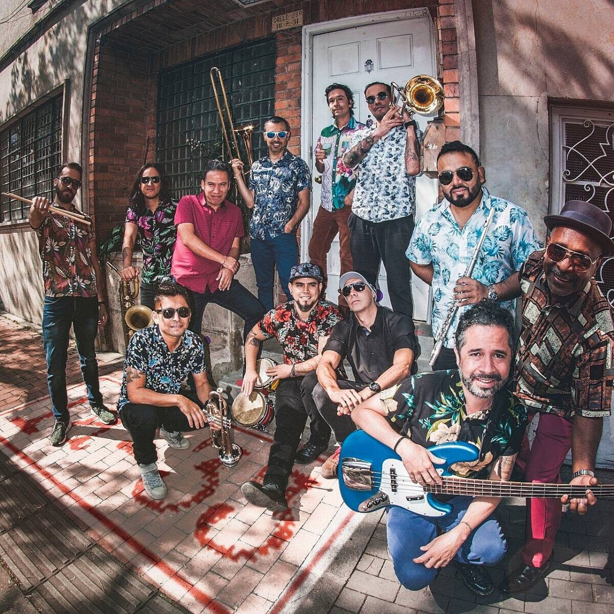 Los Van Van harán parte del show central del festival salsa al parque Luego de los anuncios de la participación de los puertorriqueños Andy Montañez y Maelo Ruiz, al cartel internacional de Salsa al Parque se suman Los Van Van de Cuba, Tony Vega de Puerto Rico y Yahaira Plasencia de Perú.