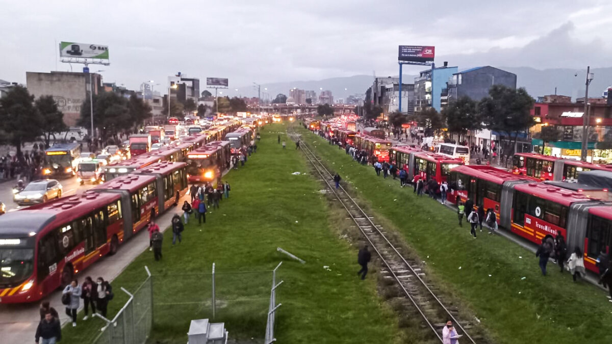 Así está la movilidad en Bogotá por manifestaciones por abuso sexual en bus  del Sitp