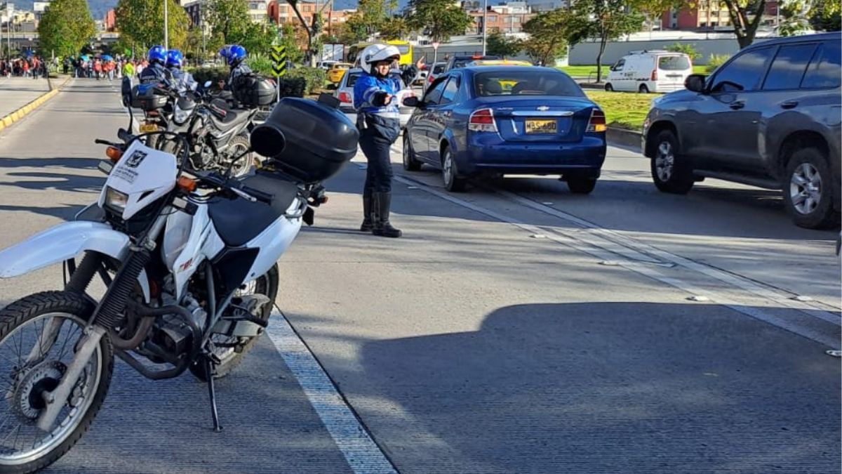 Que el pico y placa no lo coja desprevenido hoy Estas son las restricciones de pico y placa para este miércoles 11 de octubre del 2023.