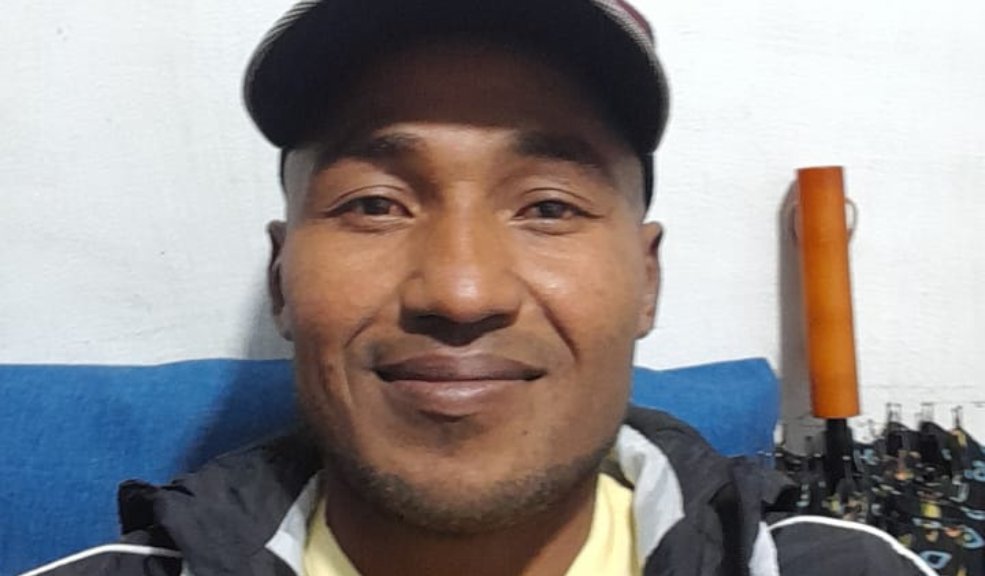 Misteriosa desaparición de Fidel en el centro de Bogotá Fidel Martínez Rojano es un hombre de 35 años, oriundo de Santa Marta, que desde la media noche de este sábado 25 de mayo se encuentra desaparecido en Bogotá.