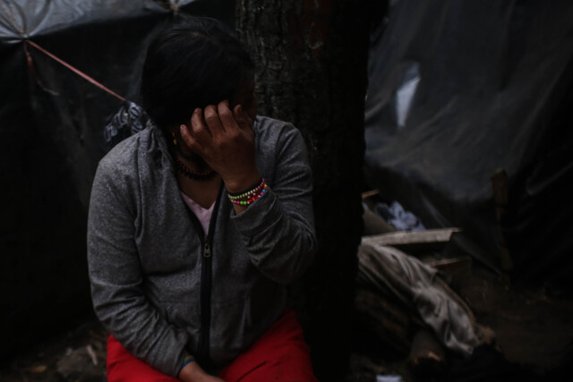 "No me pagó": joven indígena relató los maltratos que vivió en su trabajo por estar embarazada La mujer indígena aceptó por necesidad trabajar como empleada doméstica en Bogotá, sin imaginarse la humillación que tendría que sufrir.