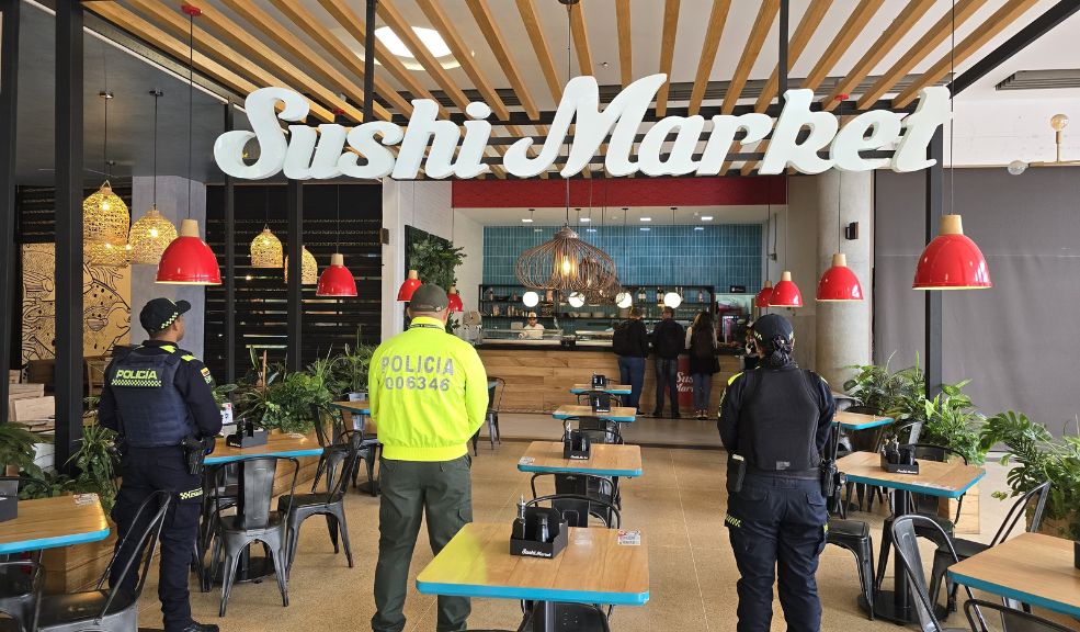 Embargan locales de reconocida marca de sushi por presuntos nexos con el narcotráfico Las autoridades informaron el embargo de 16 establecimientos comerciales de una cadena de restaurantes de sushi que tenían presuntos lazos con el narcotráfico.