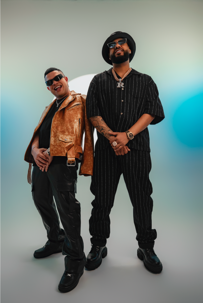 Jowell & Randy están de regreso con 'Viva La Musik', su nuevo álbum La dupla puertorriqueña Jowell & Randy están de estreno. Los reguetoneros, con 24 años de trayectoria, presentan ante su público 'Viva la Musik', su nuevo álbum.