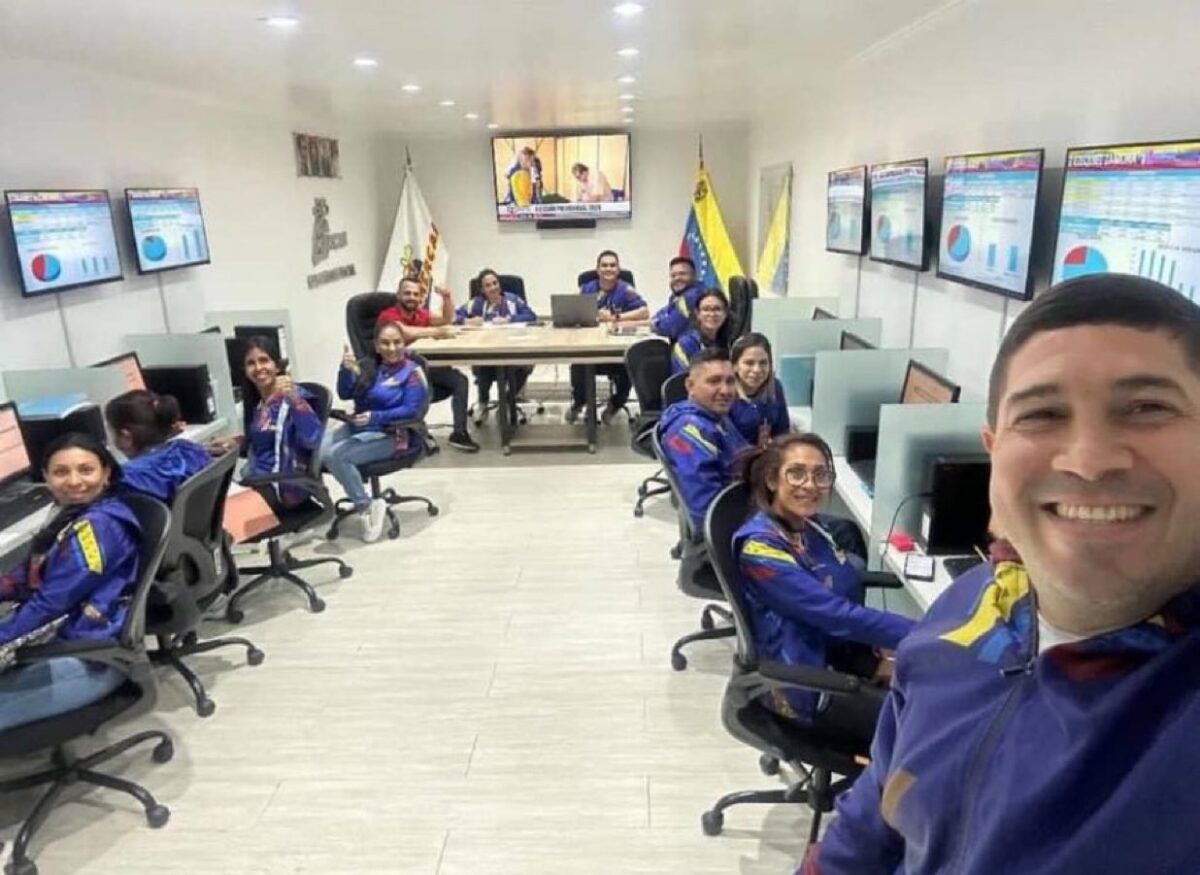 Empleado del CNE habría publicado foto de los resultados reales de las elecciones en Venezuela Tras los resultados de las elecciones presidenciales en Venezuela, varios países piden el reconteo de los votos.