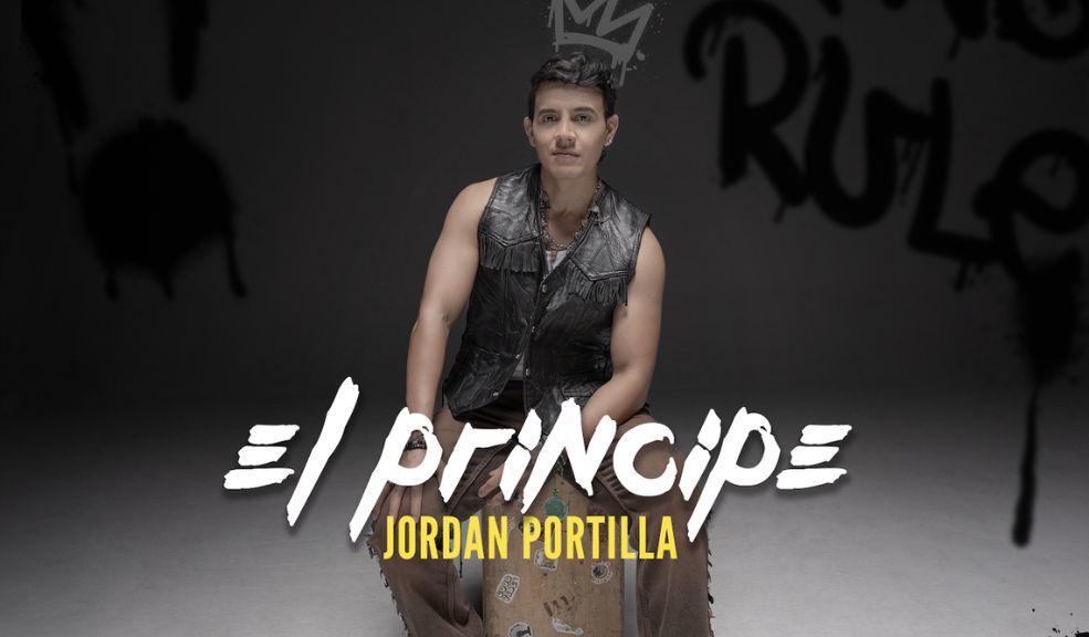 Jordan Portilla rinde homenaje a los héroes cotidianos con 'El Príncipe' El cantante de música regional colombiana, Jordan Portilla, está listo para cautivar al público con su nuevo sencillo, 'El Príncipe'. Esta canción es un homenaje a los príncipes de la vida diaria que muchas veces pasan inadvertidos, pero que son fundamentales en nuestra vida.