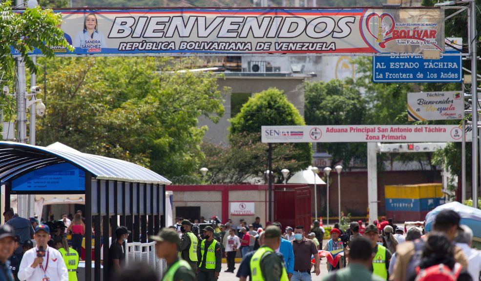 Maduro cierra frontera con Colombia a pocos días de las elecciones presidenciales El paso entre Colombia y Venezuela estará cerrado a partir de hoy y hasta el próximo lunes 29 de julio.