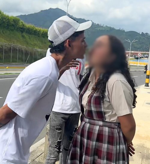 Revocan casa por cárcel y envían a prisión a reconocido “influencer” por abuso de menores El joven es acusado de acudir a las afueras de varios colegios de Medellín para inducir a menores de edad en prácticas sexuales.