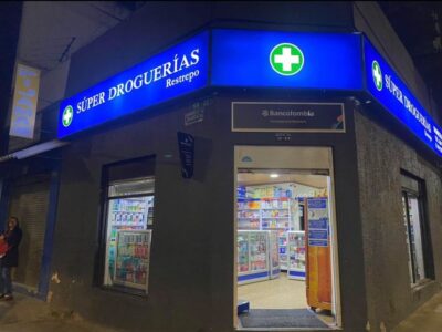 Se vende Farmacia