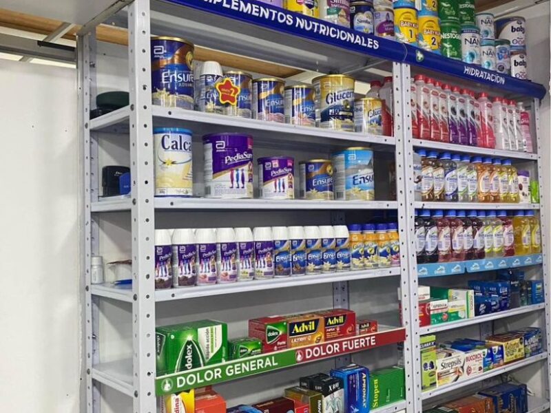 Se vende Farmacia