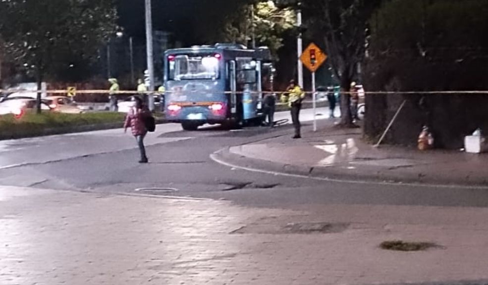 Fatal accidente de ciclista en la Avenida El Dorado En el accidente estuvo involucrado un bus de servicio público.