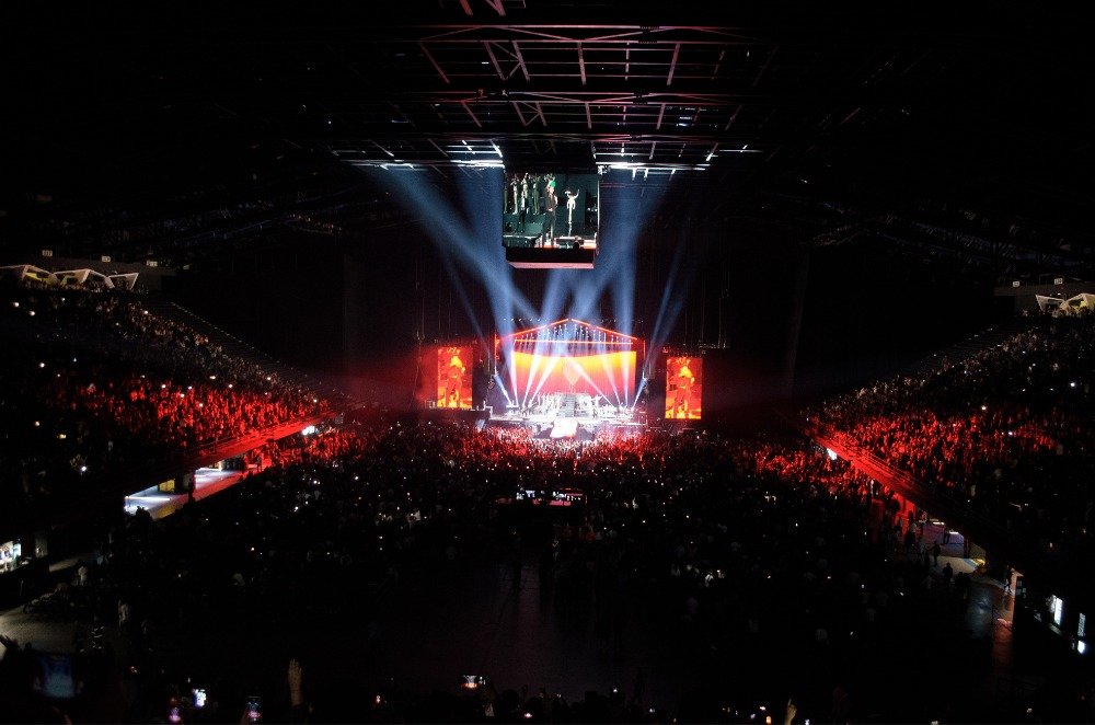 Todo lo que debe saber de los conciertos de Marc Anthony y Ana Gabriel en Bogotá El Coliseo MedPlus se prepara para recibir dos noches consecutivas de música y emoción con la llegada de dos íconos de la música latina: Marc Anthony y Ana Gabriel. Los días 1 y 2 de agosto, este importante recinto de la capital colombiana será el escenario de conciertos de gran relevancia que prometen ser inolvidables para los más de 35,000 asistentes que se esperan.