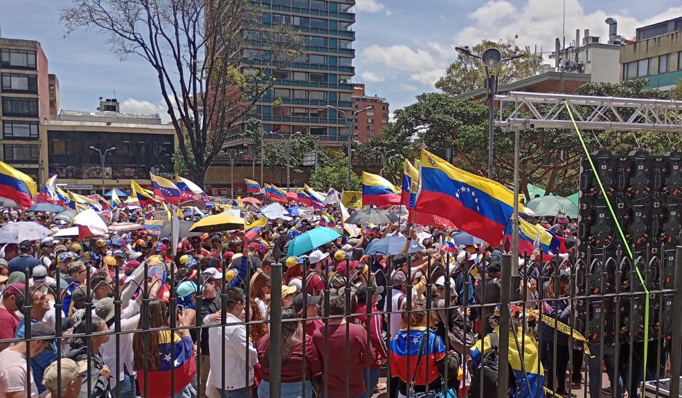 Así avanzan las protestas de migrantes venezolanos en Bogotá Se prevé que las movilizaciones de los migrantes venezolanos se realicen durante toda la tarde de este sábado.