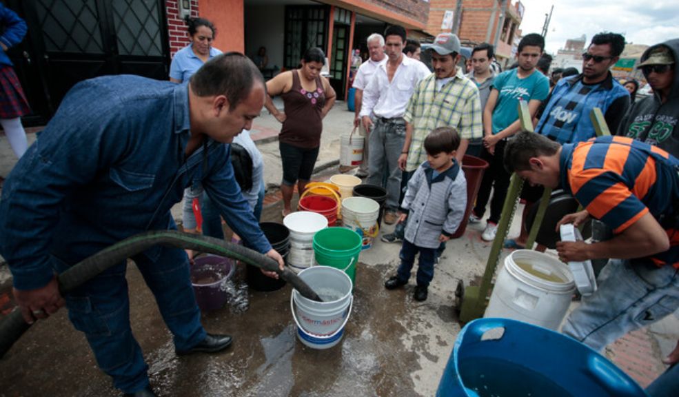 Este es el calendario de cortes de agua para agosto en Bogotá Los cortes de agua se realizarán día de por medio, afectando a diferentes sectores durante un lapso de 24 horas seguidas, de 8:00 a.m. a 8:00 a.m.