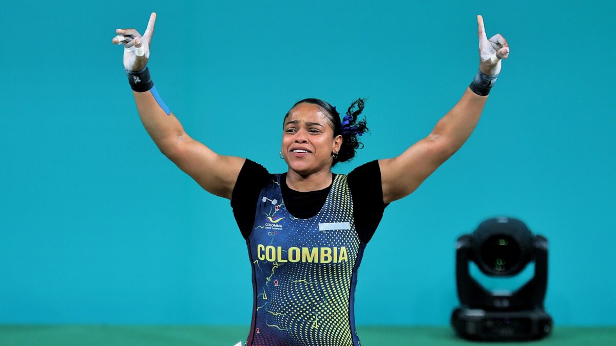 Mari Sánchez se lleva la tercera medalla de plata para Colombia Con un registro total de 257 kilogramos, Mari Sánchez logró superar a la ecuatoriana Angie Palacios, consolidando la tercera presea para Colombia en esta edición de los juegos olímpicos.