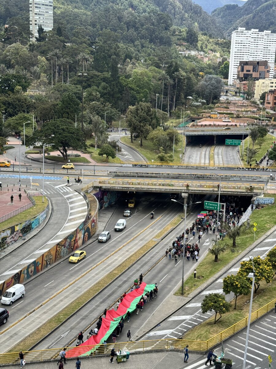 Minga indígena se moviliza en el centro de Bogotá: esto es lo que piden Las movilizaciones de las comunidades indígenas avanzan por diversos puntos de la ciudad. Estos son los más afectados.