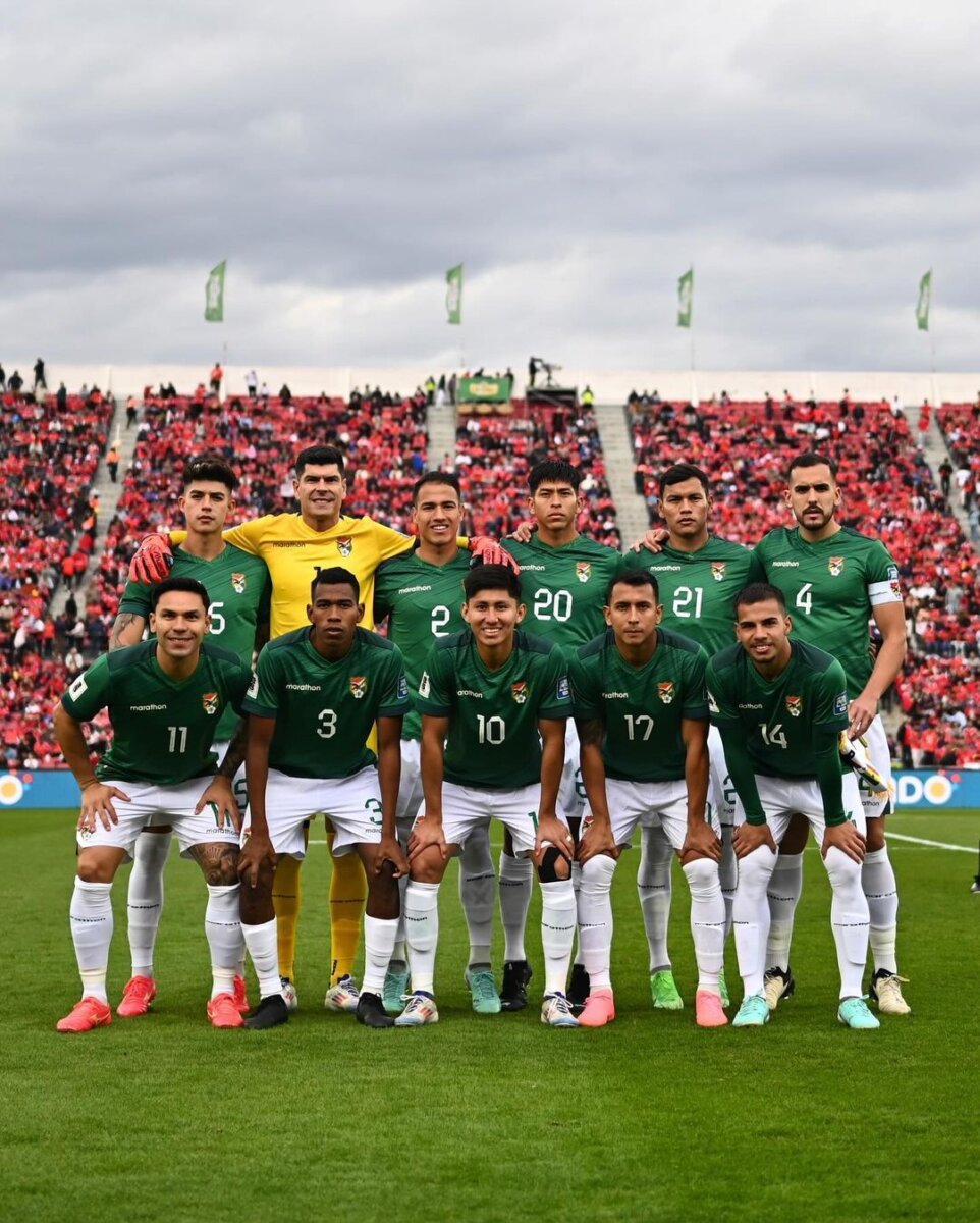 Bolivia no le teme a jugar contra la Selección Colombia Luis Haquín, capitán de la Selección de Bolivia, respondió ante las críticas de jugar ante Colombia en el estadio El Alto, situado a 4.150 metros sobre el nivel del mar.