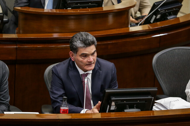 Gregorio Eljach, candidato a procurador, renunció a su cargo como secretario del Senado Gregorio Eljach presentó su renuncia para dedicarse de lleno a la carrera por la Procuraduría General de la Nación, luego de que fuera nominado por el presidente Petro.