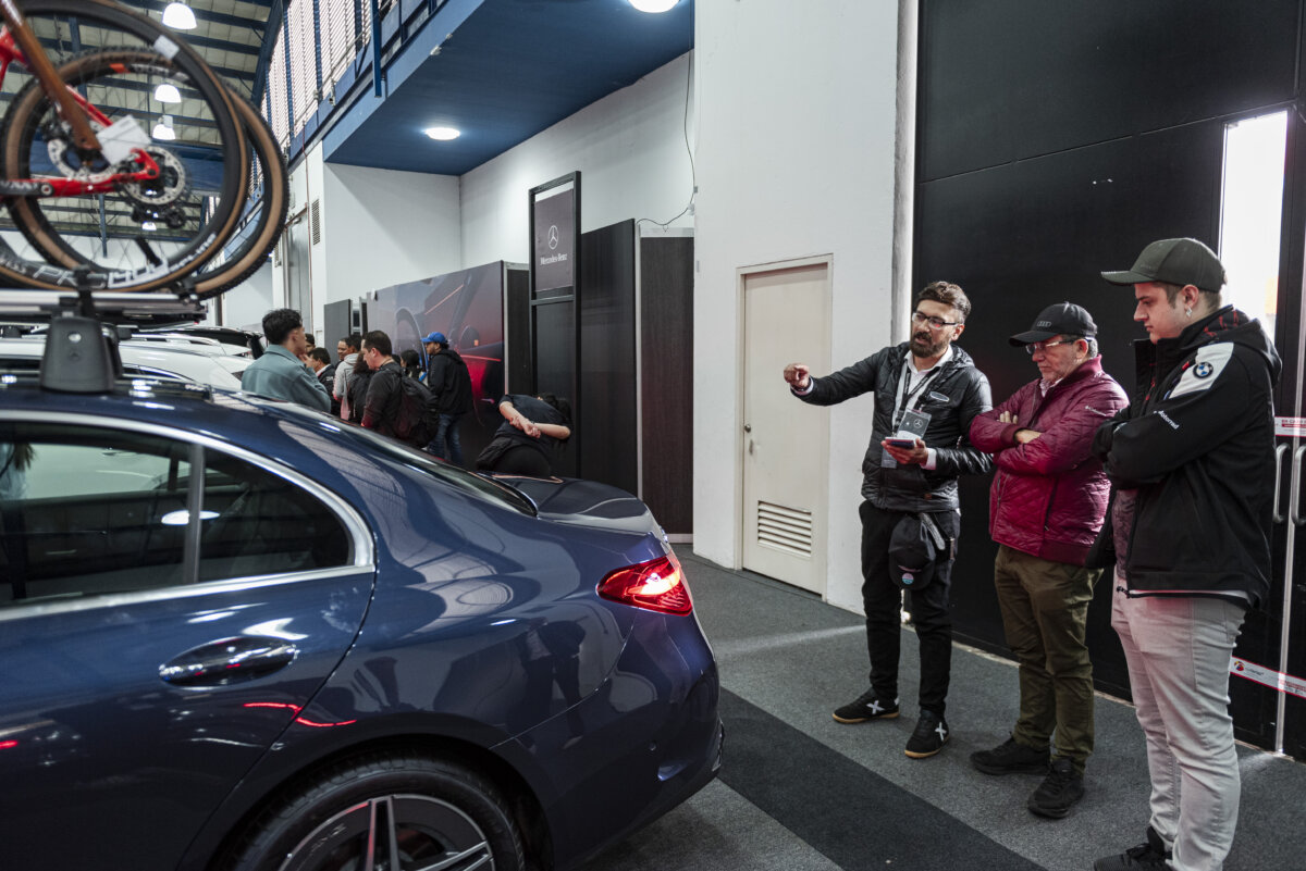 Llega una nueva edición del Salón del Automóvil en Bogotá La capital colombiana se prepara para recibir una de las ferias más esperadas del año: el Salón del Automóvil 2024, que se llevará a cabo en Corferias del 6 al 17 de noviembre.