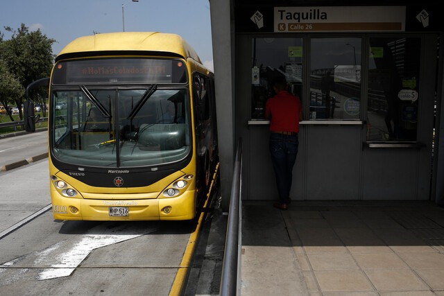 Así puede acceder la tarifa preferencial para TransMilenio y Sitp 800.000 personas podrán acceder a este descuento en los pasajes del Servicio de Transporte Público.