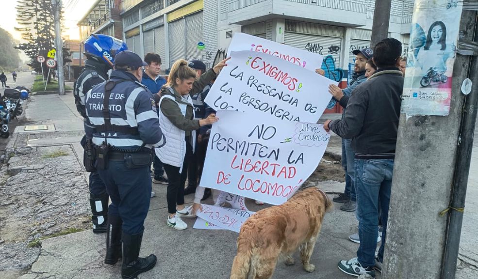 EN VIVO movilidad en Bogotá: bloqueos afectan el servicio de TransMilenio en la Avenida Boyacá Las siguientes rutas de TransMilenio están afectadas por manifestaciones en la Avenida Boyacá.