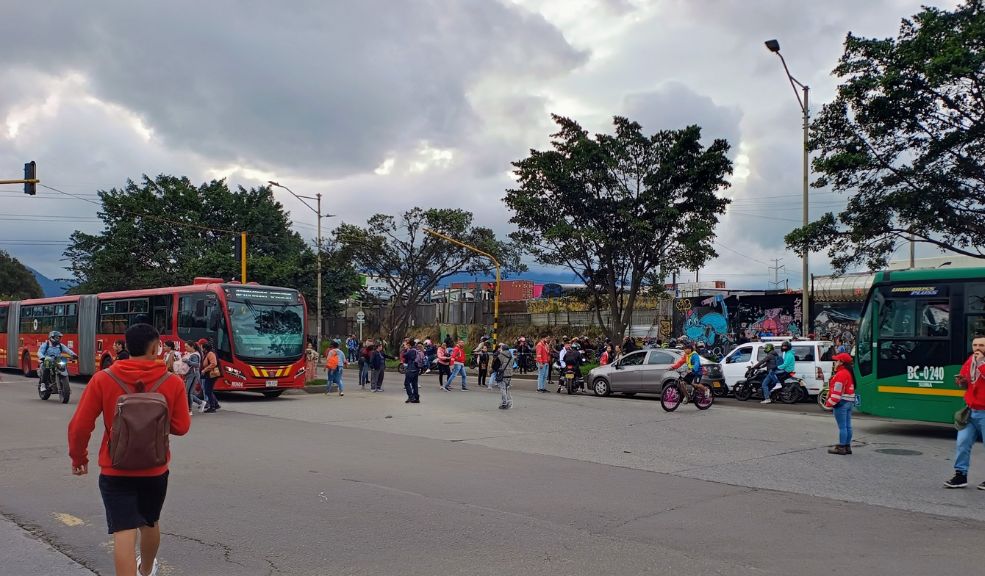 EN VIVO: las siguientes rutas de TransMilenio están afectadas por manifestaciones En estos momentos se presentan movilizaciones en el ingreso del Portal Tunal. A continuación, les contamos cómo se encuentran las vías en Bogotá y cuáles son las rutas de TransMilenio afectadas.