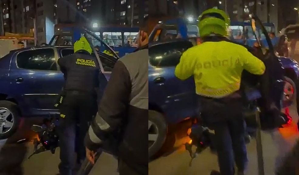 EN VIDEO: Imprudente conductor arrolló 4 motocicletas y dejó 5 personas heridas en Kennedy El conductor de un Peugeot azul oscuro, causó momentos de pánico y confusión luego de que huyera por una importante vía de Bogotá, arrollando transeúntes y motociclistas.