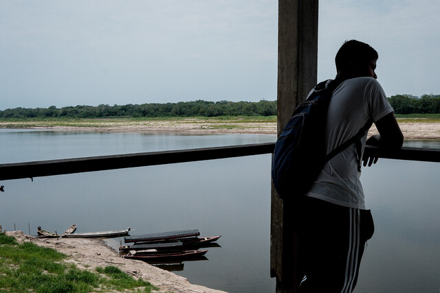 UNGRD activa plan para enfrentar sequía en el río Amazonas Frente a las condiciones que han llevado a una disminución del 80% de la lámina de agua del río Amazonas, la Unidad Nacional de Gestión del Riesgo de Desastres (UNGRD) anunció medidas para tratar la contingencia causada por la sequía.