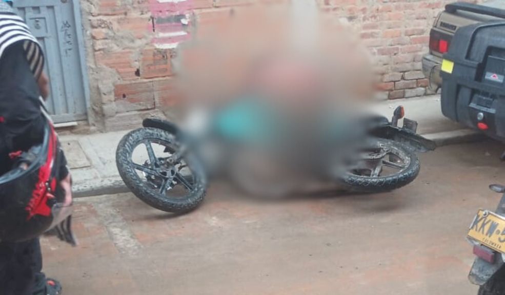 2 hombres murieron en 2 ataques diferentes perpetrados en el municipio de Soacha Uno de los crímenes se presentó en el barrio León XIII. La víctima fue un joven que se movilizaba en bicicleta.