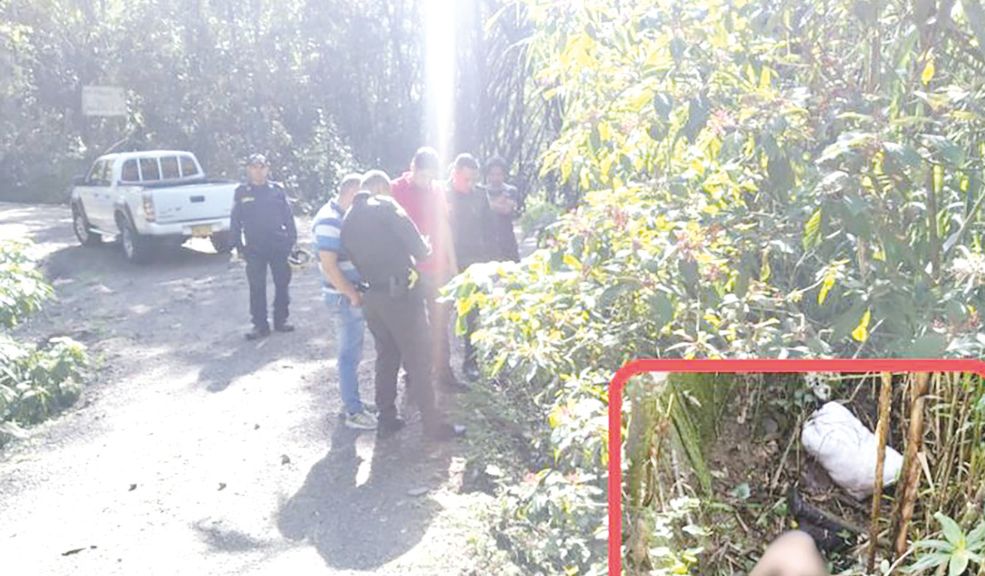 Arnulfo Robles fue el hombre hallado sin vida en una vereda del municipio de Guaduas, Cundinamarca Arnulfo, un hombre de 50 años, fue hallado sin vida en una zona rural del municipio de Guaduas. Así lo recuerda la comunidad.